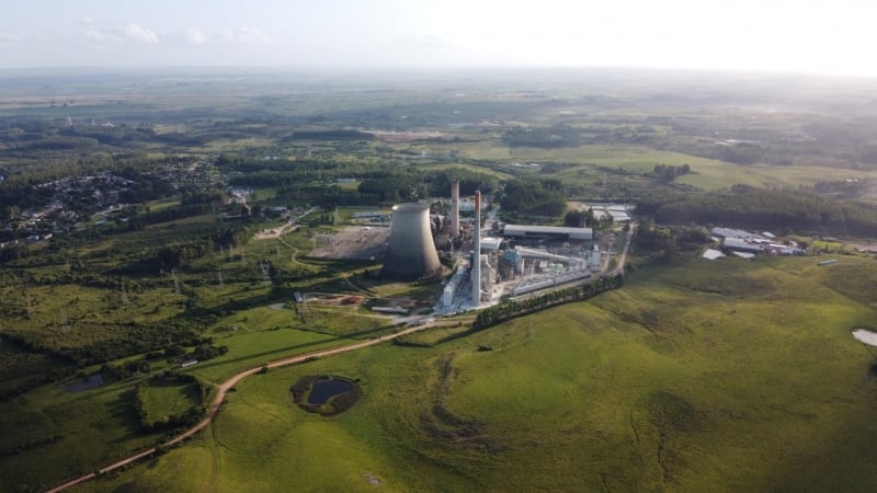 A empresa responsável pelo projeto pretendia instalar uma térmica de 600 Megawatt (MW), somando-se a outras usinas na bacia do Arroio Candiota 