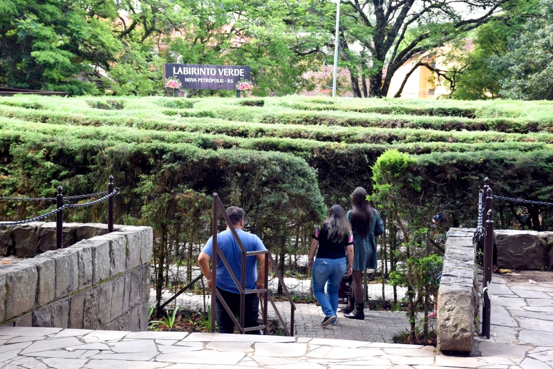 Atrativos turísticos funcionam com limitações de capacidade máxima