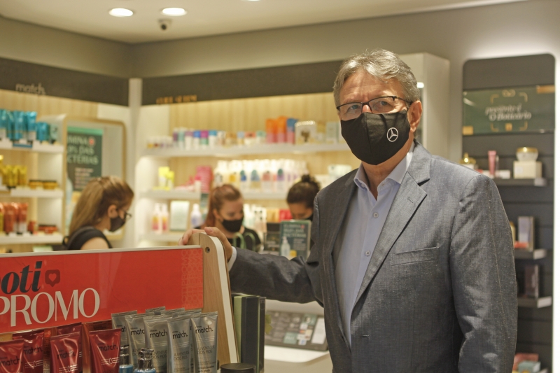 As pessoas estão cada vez mais informadas sobre o querem comprar, diz Meneghetti