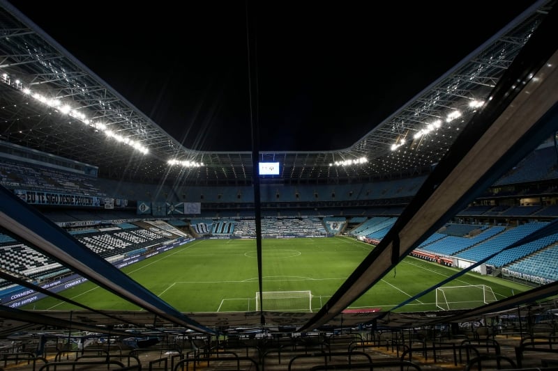 Direção dos clubes aguarda o decreto que deve liberar 30% da capacidade da Arena e do Beira-Rio
