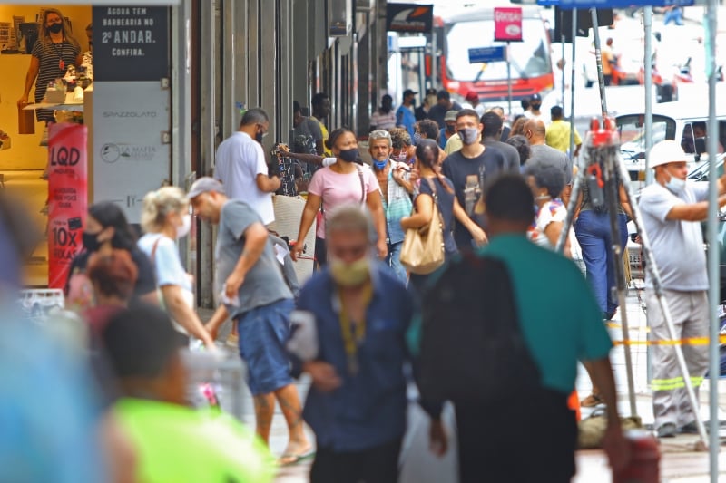 Ao todo, 892.087 gaúchos já foram infectados pelo coronavírus; 96% estão recuperados