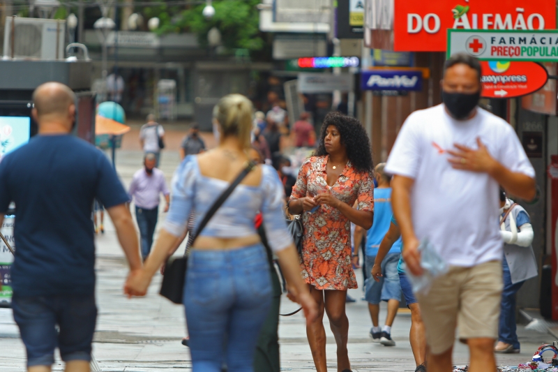 Desde o dia 10 de janeiro, a capital seguia as normas sanitárias da bandeira laranja