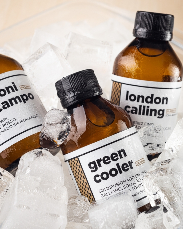 A Dash Drinks tem venda de bebidas avulsas e tamb&eacute;m por meio do clube de assinatura Foto: Manoela Trava Dutra/DashDrinks/Divulga&ccedil;&atilde;o/JC