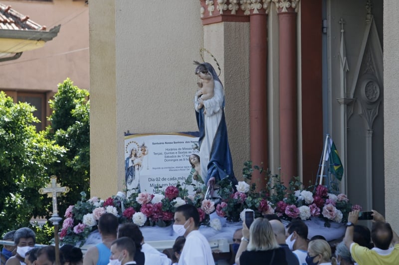 Tradicional festa de Nossa Senhora dos Navegantes iniciou com carreata saindo do Santuário, e segue com missas diárias até o dia 2