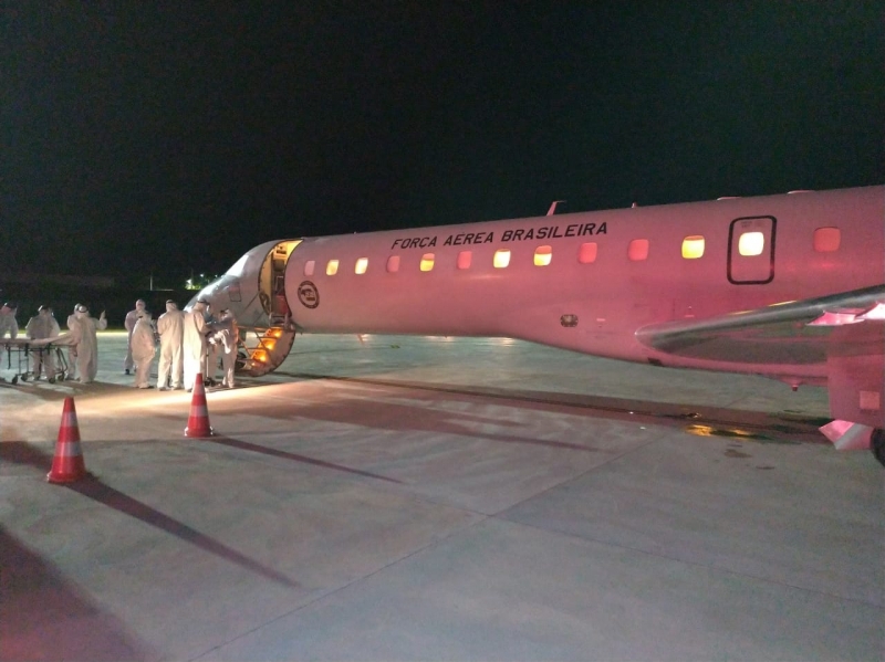 Desta vez, 15 doentes de Manaus desembarcaram na Base Aérea de Santa Maria