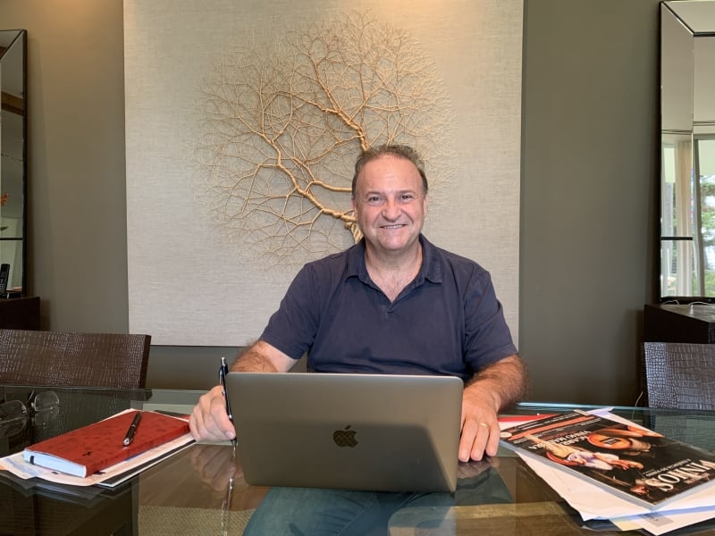 Gaúcho Arri Coser criou a Fogo de Chão e hoje mantém a NB Steak