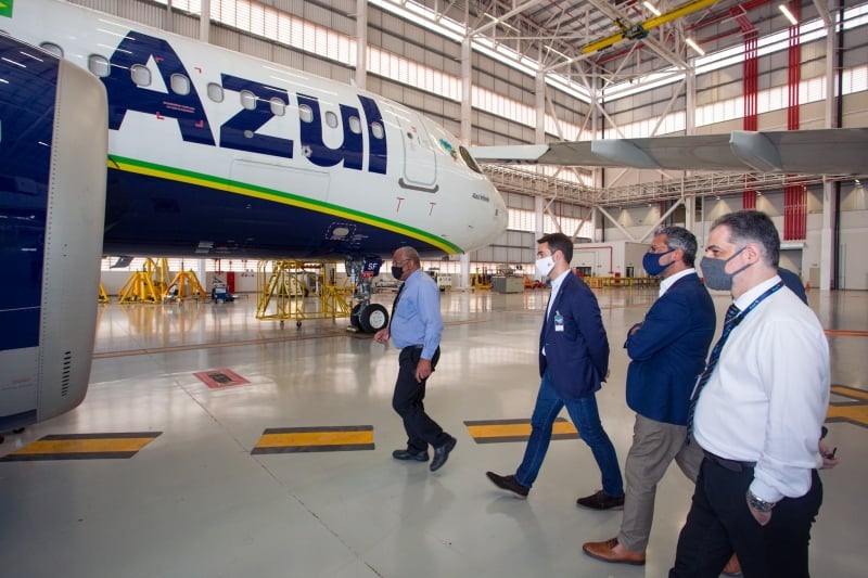 Governador visitou as instalações das oficinas da aérea no interior de São Paulo