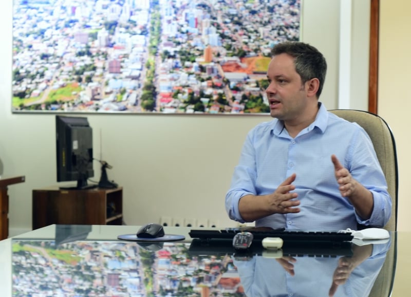 Novo prefeito projeta criação de novos empregos e promete a conclusão de obras significativas