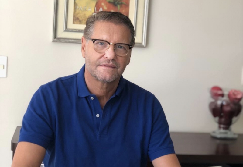 {'nm_midia_inter_thumb1':'https://www.jornaldocomercio.com/_midias/jpg/2021/02/19/206x137/1_pandemia_epidemiologista_paulo_petry_jornal_do_comer_cio_2-9254839.jpeg', 'id_midia_tipo':'2', 'id_tetag_galer':'', 'id_midia':'603033c51980f', 'cd_midia':9254839, 'ds_midia_link': 'https://www.jornaldocomercio.com/_midias/jpg/2021/02/19/pandemia_epidemiologista_paulo_petry_jornal_do_comer_cio_2-9254839.jpeg', 'ds_midia': 'Pandemia - a&ccedil;&otilde;es de combate ao novo coronav&iacute;rus no RS e Brasil - medidas para o Rio Grande do Sul - Paulo Petry - epidemiologista - professor da Ufrgs - mestre e doutor em Epidemiologia pela UFRGS, professor da Faculdade de Odontologia. &Aacute;rea de estudo: epidemiologia, especialmente os tipos de estudos epidemiol&oacute;gicos para investiga&ccedil;&atilde;o de doen&ccedil;as.', 'ds_midia_credi': 'PAULO PETRY/ARQUIVO PESSOAL/DIVULGA&Ccedil;&Atilde;O/JC', 'ds_midia_titlo': 'Pandemia - a&ccedil;&otilde;es de combate ao novo coronav&iacute;rus no RS e Brasil - medidas para o Rio Grande do Sul - Paulo Petry - epidemiologista - professor da Ufrgs - mestre e doutor em Epidemiologia pela UFRGS, professor da Faculdade de Odontologia. &Aacute;rea de estudo: epidemiologia, especialmente os tipos de estudos epidemiol&oacute;gicos para investiga&ccedil;&atilde;o de doen&ccedil;as.', 'cd_tetag': '1', 'cd_midia_w': '800', 'cd_midia_h': '548', 'align': 'Left'}
