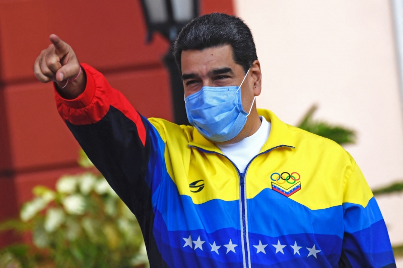 'A Covid-19 não será superada nos países ricos até que todos os países do mundo a tenham superado', argumentou Maduro