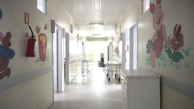  O magistrado determinou a suspensão da lei que estabeleceu uma remuneração mínima para enfermeiros e auxiliares