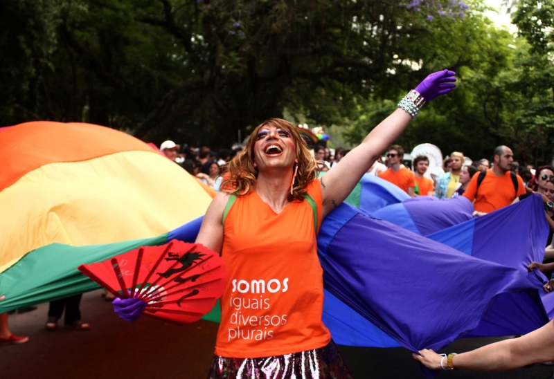 A Parada Livre de Porto Alegre chega na edição histórica de número 25 e volta às ruas depois de dois anos interrompida