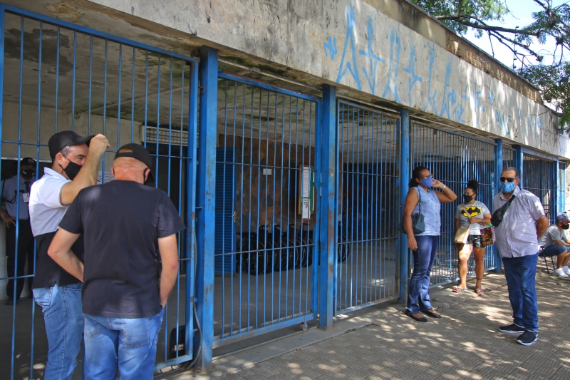 Servidores irão trabalhar de forma remota enquanto vigorar a bandeira preta
