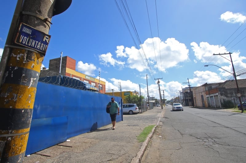 Cruzando Centro Histórico e 4º Distrito, rua que aguarda por duplicação já foi berço do desenvolvimento