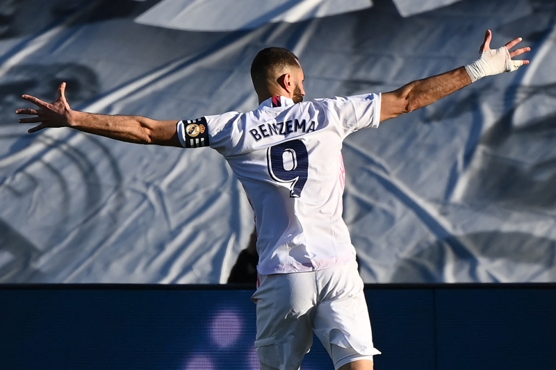 Centroavante do Real Madrid Karim Benzema voltará depois de se recuperar de uma contusão 