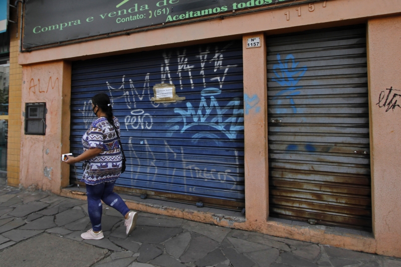 Decreto flexibilizava as regras para funcionamento de algumas atividades nos fins de semana