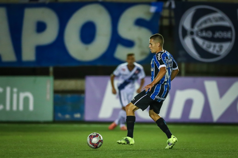 Desde os 12 anos no clube, meio-campista deve ganhar chance no time principal
