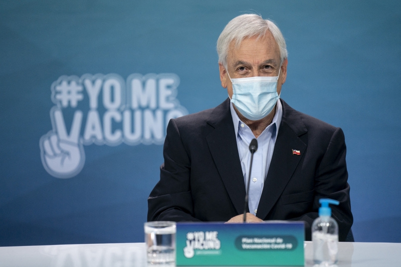 'Adiamento vai nos permitir vacinar mais chilenos e proteger mais a sociedade', ressaltou Piñera