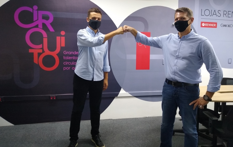 Pedro Valério, diretor executivo do Instituto Caldeira, e Fabio Faccio, presidente da Lojas Renner