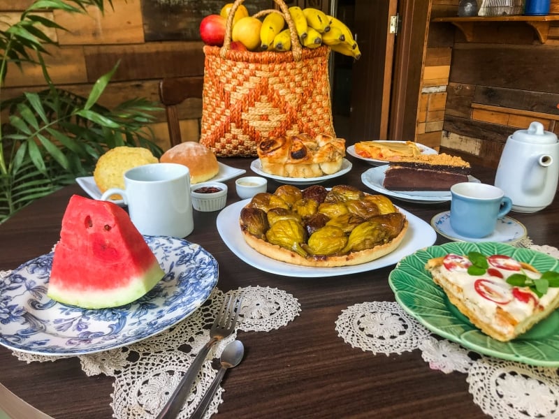 O cardápio do Café Angélica é desenvolvido de acordo com a oferta de frutas e vegetais Foto: JULIA FRAGUAS/CAFÉ ANGÉLICA/DIVULGAÇÃO/JC