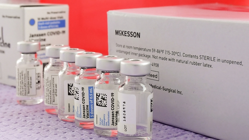 Foram seis casos de coágulos em um total de 7 milhões de vacinas aplicadas da empresa