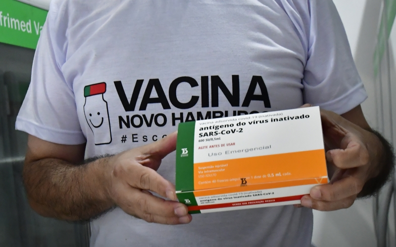 Município recebeu 1.520 doses, mas tem mais de 10 mil pessoas esperando pela 2ª dose