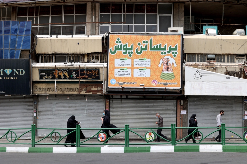 Governo iraniano ordenou o fechamento da maioria das lojas em cidades declaradas como 'zonas vermelhas'