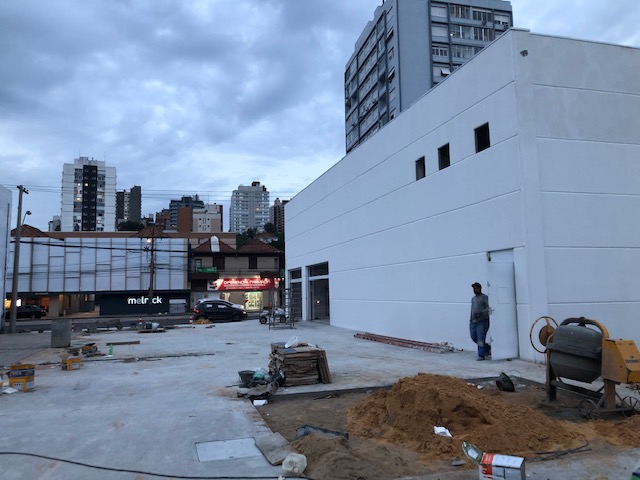 {'nm_midia_inter_thumb1':'https://www.jornaldocomercio.com/_midias/jpg/2021/04/15/206x137/1_panvel-9294242.jpg', 'id_midia_tipo':'2', 'id_tetag_galer':'', 'id_midia':'6078aff38a8e3', 'cd_midia':9294242, 'ds_midia_link': 'https://www.jornaldocomercio.com/_midias/jpg/2021/04/15/panvel-9294242.jpg', 'ds_midia': 'Nova unidade terá estacionamento com 17 vagas', 'ds_midia_credi': 'PATRÍCIA COMUNELLO /ESPECIAL/JC', 'ds_midia_titlo': 'Nova unidade terá estacionamento com 17 vagas', 'cd_tetag': '1', 'cd_midia_w': '640', 'cd_midia_h': '480', 'align': 'Left'}