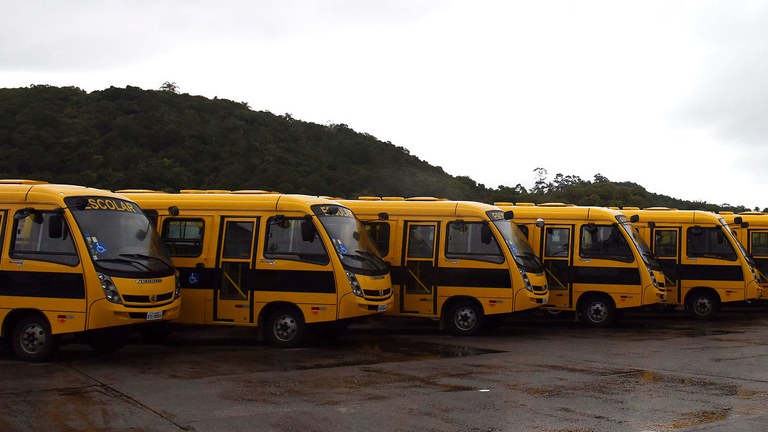 Estados e municípios já podem se habilitar ao Programa Caminho da Escola