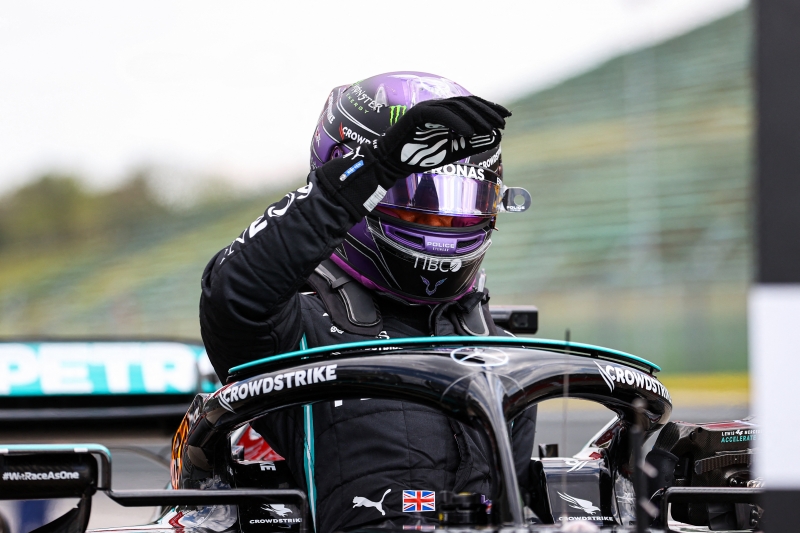 Lewis Hamilton fez o tempo de 1min14s411, o melhor do fim de semana no GP na Itália