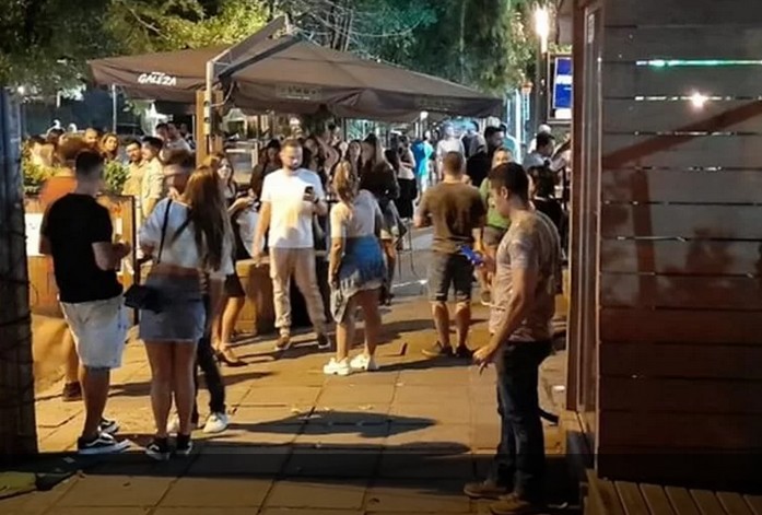 Festa foi dispersada no Centro Histórico e dono do local foi autuado