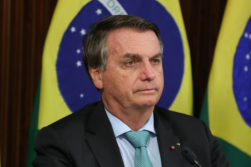 Alguns senadores também dizem acreditar que está caracterizado o crime de advocacia administrativa