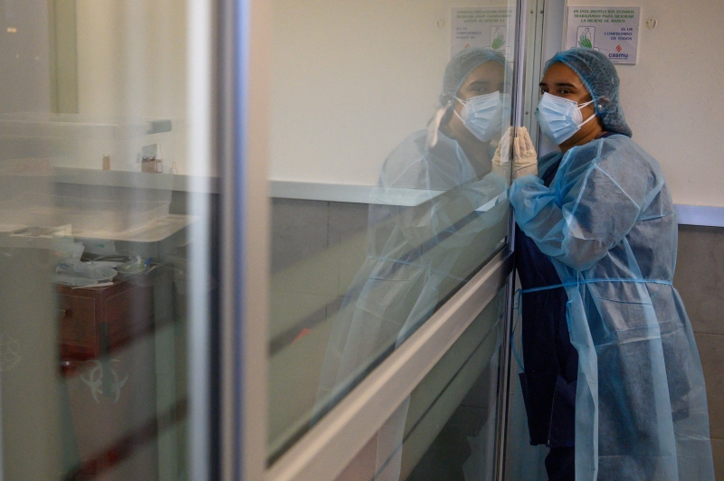 Cuidado humano do enfermeiro permite que o paciente se sinta acolhido no ambiente hospitalar