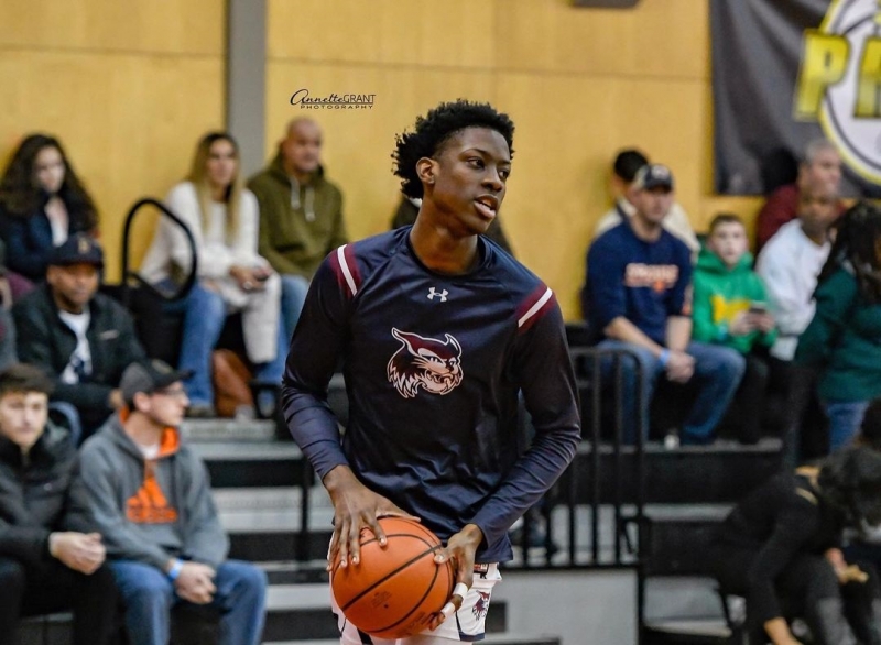 Terrence Clarke tinha 19 anos e havia se declarado ao draft da NBA em março