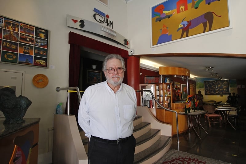 Proprietário Carlos Schmidt afirma: "Temos um mês para ver o que acontece"