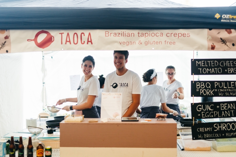 Renata Santoniero e Bruno Homero são sócios da Taoca, negócio de tapiocas na Austrália