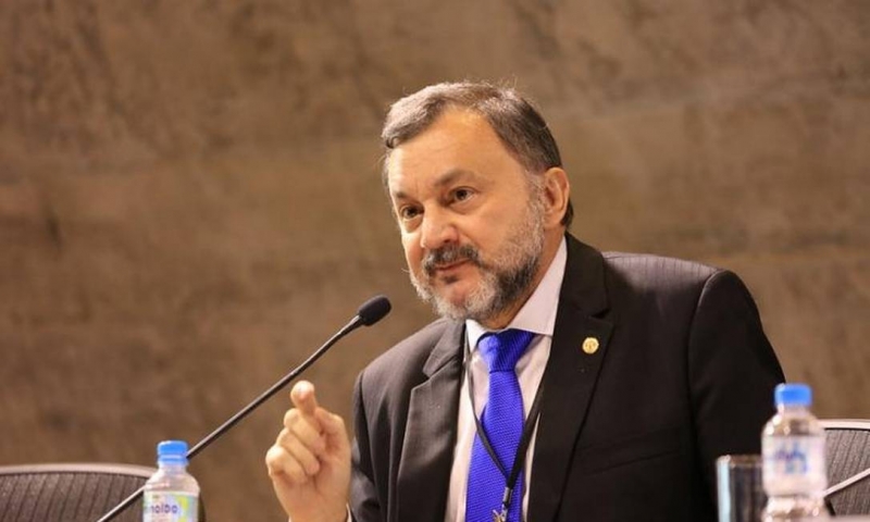 Ministro do TST Walmir Oliveira 