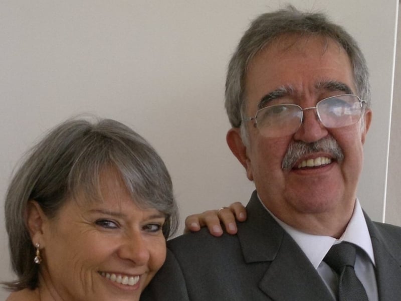 Tavares, com a mulher Maria Angela, era muito querido pelos colegas, familiares e amigos 