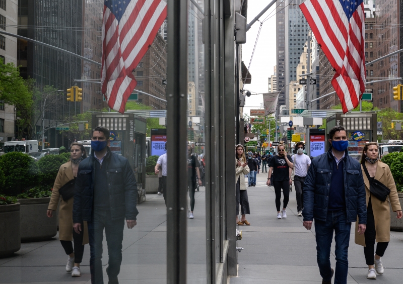 Por enquanto, regra vale apenas para residentes e trabalhadores locais