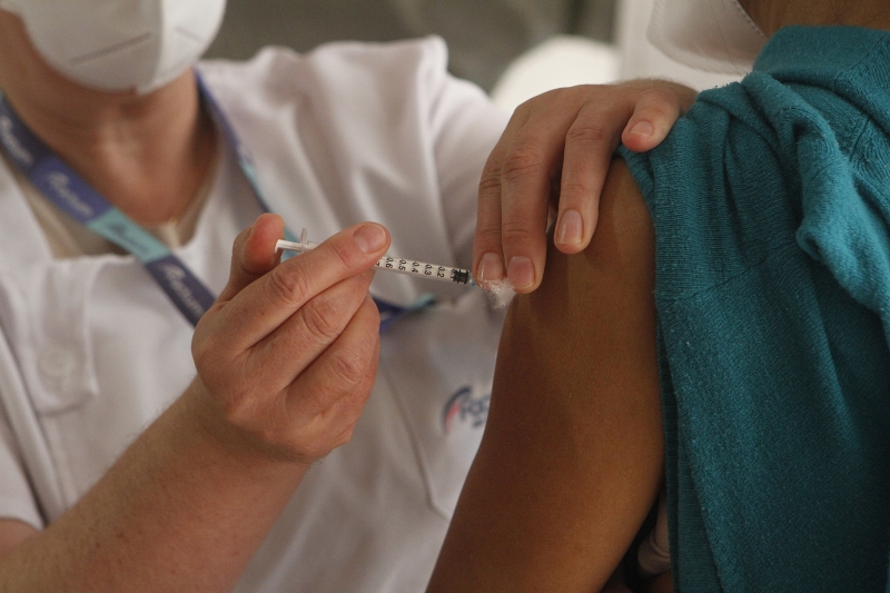 Vacinas oferecidas para a primeira dose são da Oxford/Astrazeneca