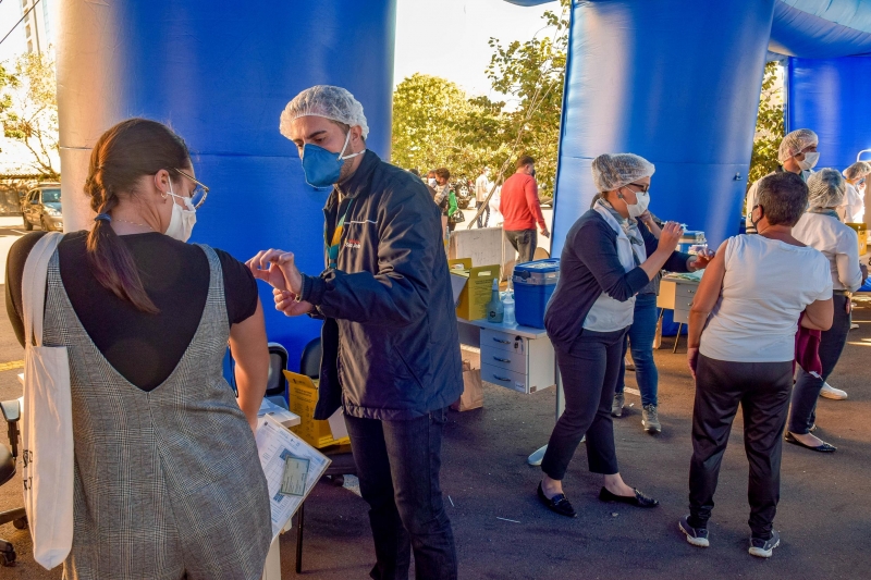 Em Porto Alegre, a medida foi determinada para os postos desde o começo da manhã
