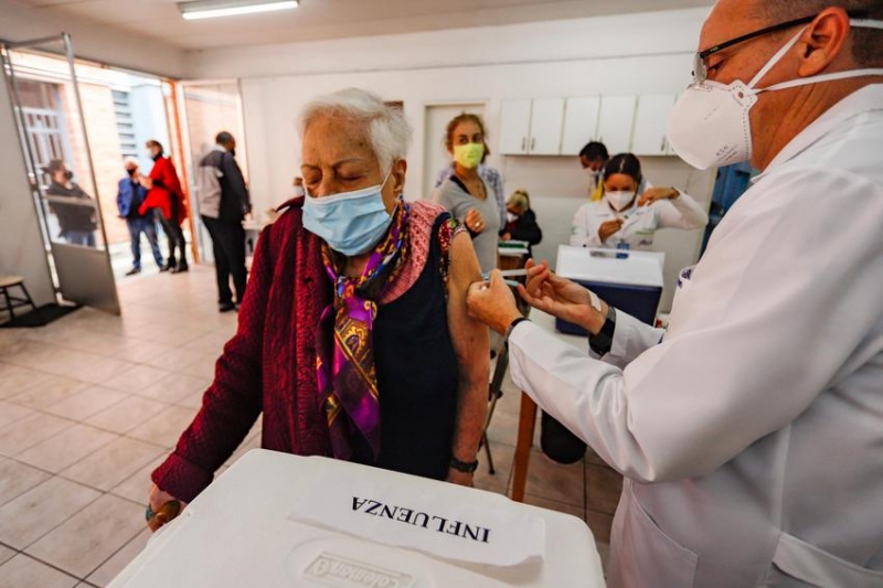 Imunização estará disponível em 21 unidades de saúde