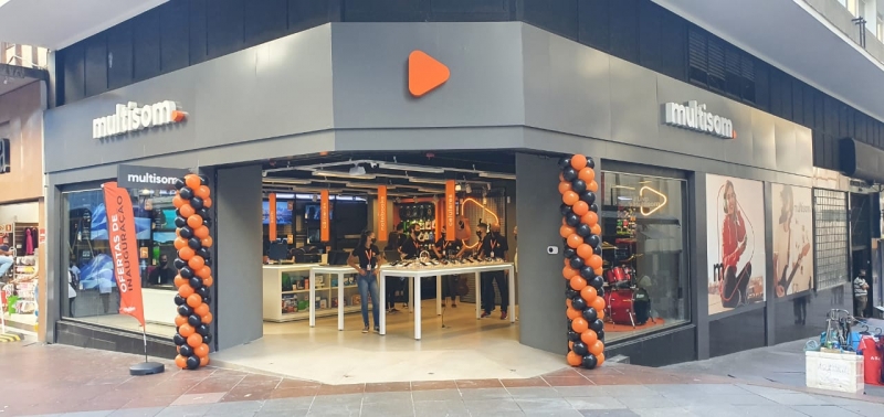 Inaugurada em abril, a unidade da Andradas é uma das operações com novo layout e logomarca