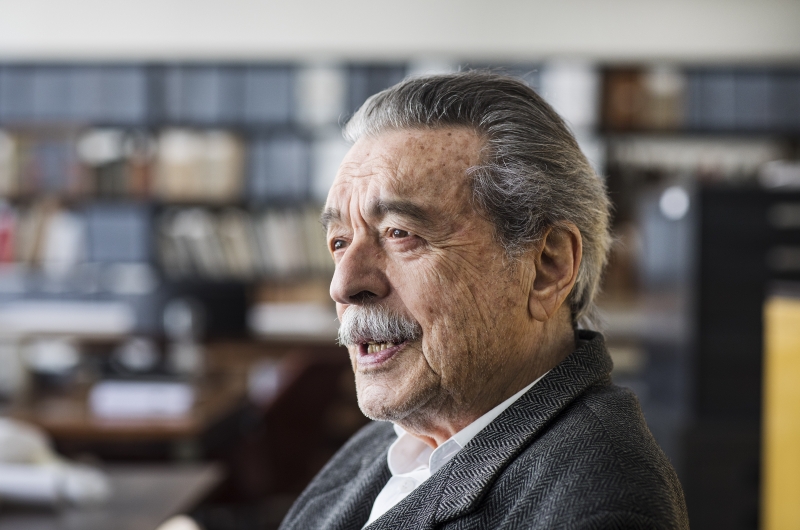 Rocha foi o segundo brasileiro - depois de Oscar Niemeyer - a vencer o Pritzker, 'Prêmio Nobel' da arquitetura