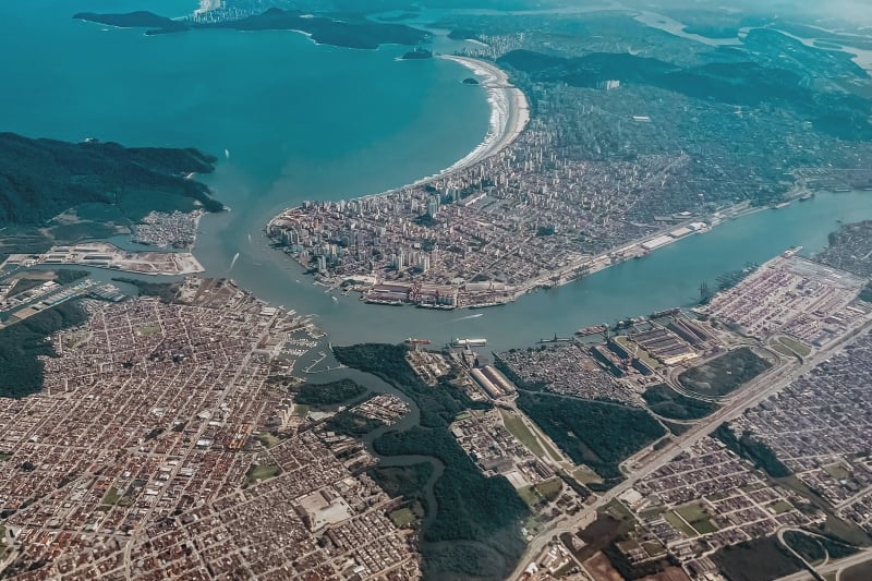 Estatal já opera um terminal de armazenamento e de recebimento no porto paulista
