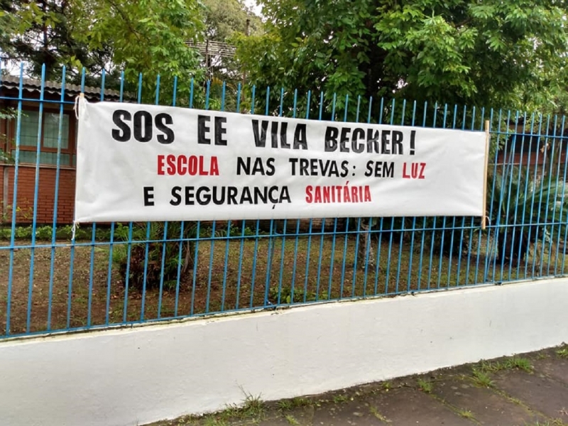 Falta de luz e seguidos arrombamentos geraram protestos no local