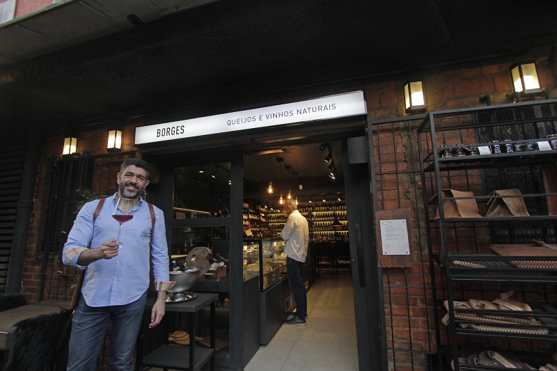 Silva e a esposa Kely decidiram traduzir a paixão pela alimentação natural em um novo negócio