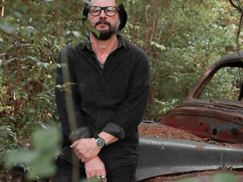 Autor reuniu textos sobre shows internacionais escritos no período de 23 anos