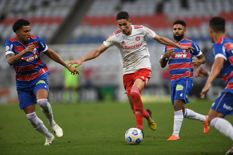Bruno Praxedes marcou o único gol colorado na derrota de 5 a 1