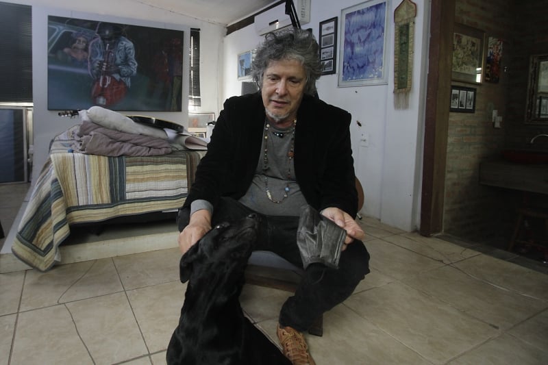 Esposa diz que ele j&aacute; est&aacute; falando algumas palavras